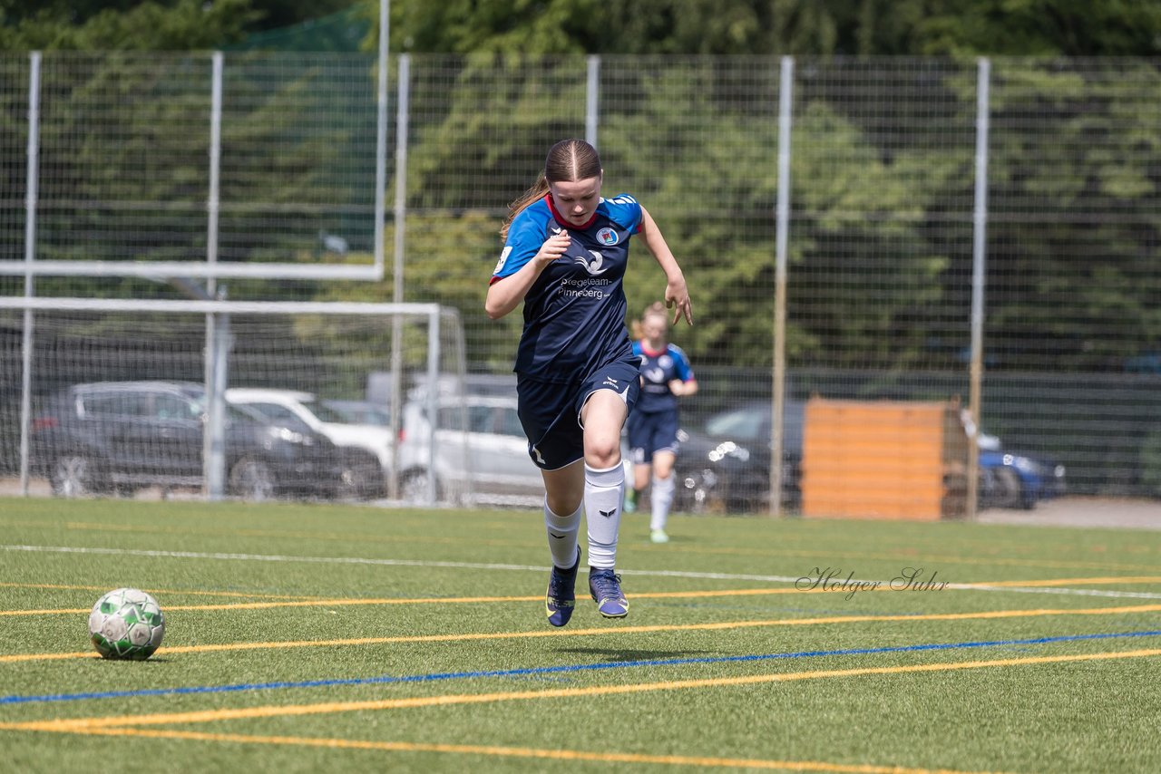 Bild 52 - wBJ Holsatia Elmshorn - VfL Pinneberg : Ergebnis: 1:4